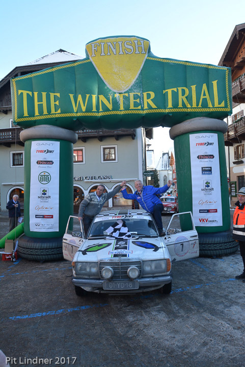 DSC_0014_web_web pit