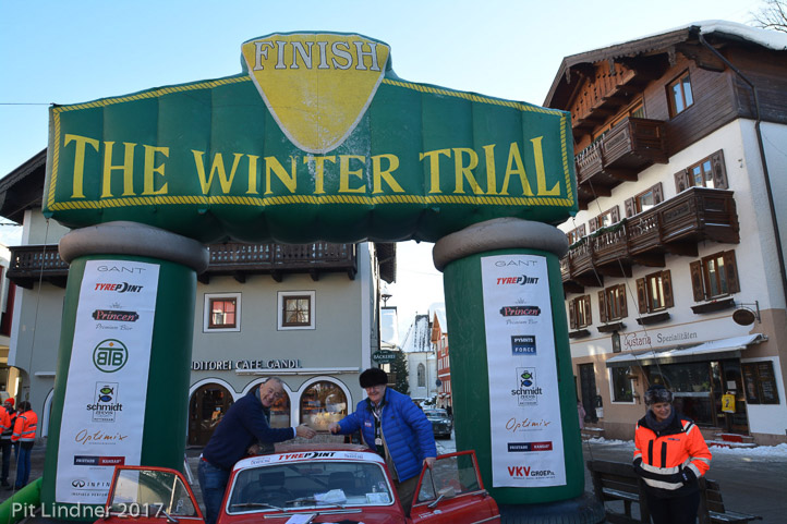 DSC_0016_web_web pit