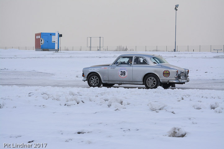 DSC_0020_web_web pit