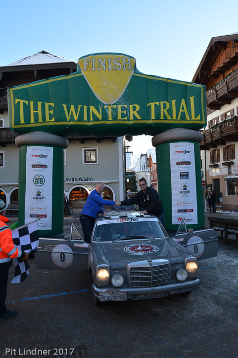 DSC_0027_web_web pit