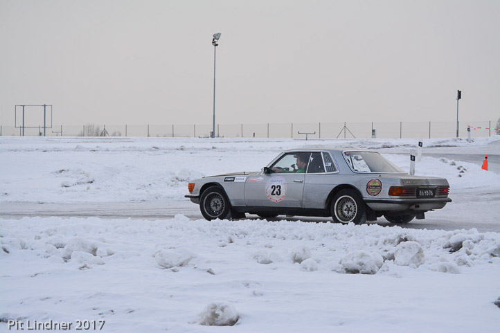 DSC_0040_web_web pit