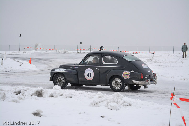 DSC_0089_web_web pit