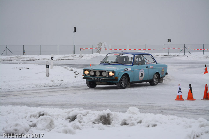 DSC_0098_web_web pit