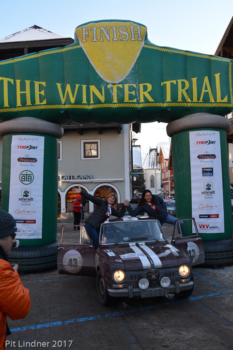 DSC_0108_web_web pit