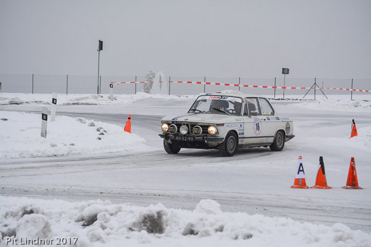 DSC_0122_web_web pit