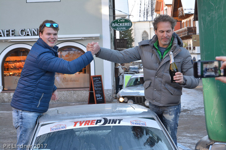 DSC_0127_web_web pit