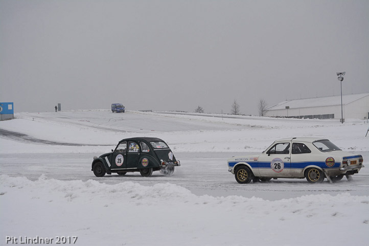 DSC_0135_web_web pit