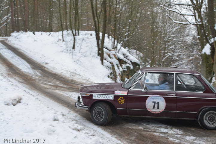 DSC_0220_web_web pit