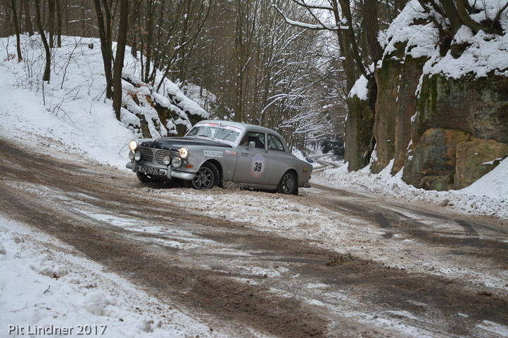 DSC_0297_web_web pit