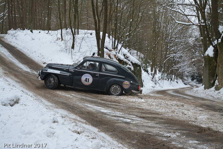 DSC_0360_web_web pit