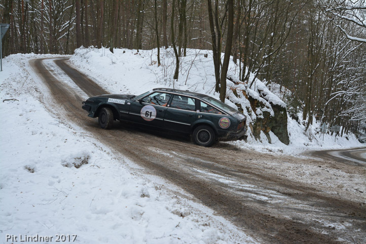 DSC_0413_web_web pit