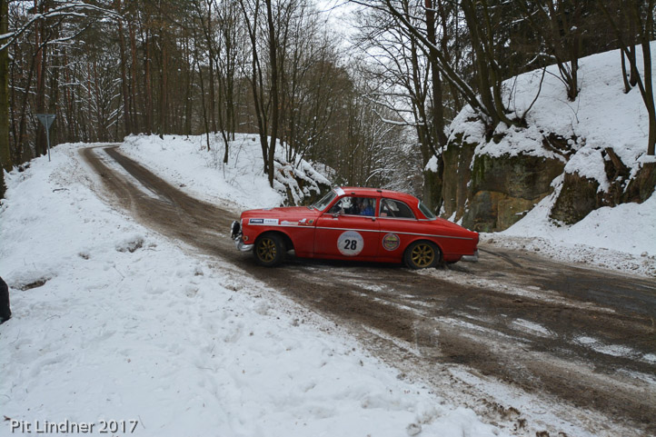 DSC_0473_web_web pit