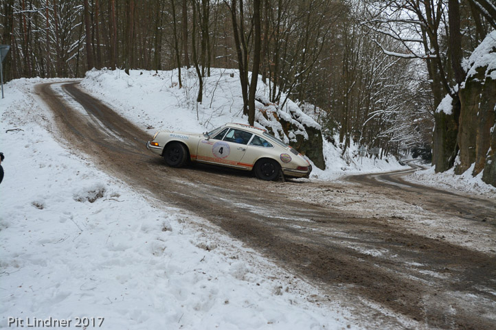 DSC_0544_web_web pit