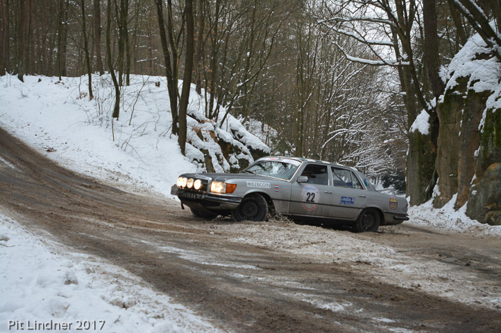 DSC_0592_web_web pit