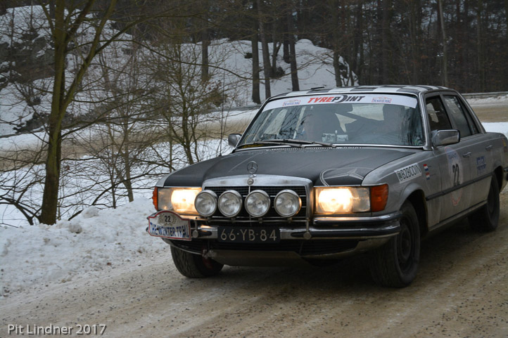 DSC_0818_web_web pit